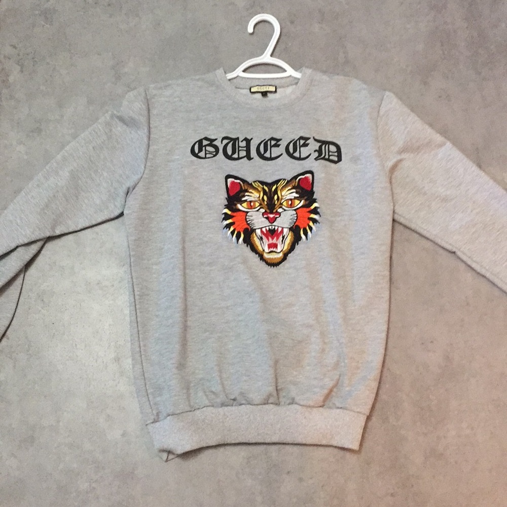 Gucci sweater